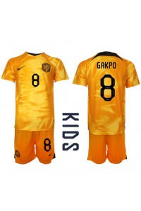 Nederland Cody Gakpo #8 Babytruitje Thuis tenue Kind WK 2022 Korte Mouw (+ Korte broeken)
